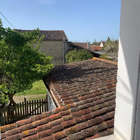 Hébergement de vacances Cosy French Retreat In *