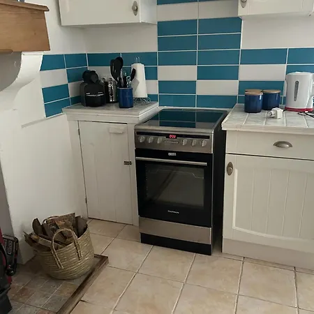 Cosy French Retreat In *